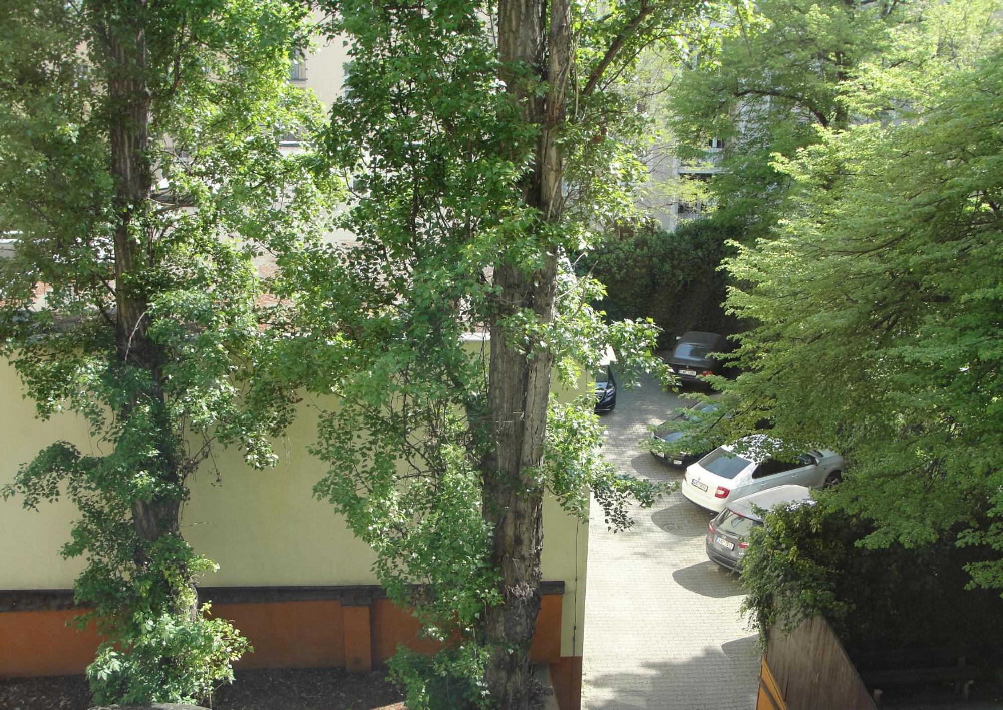 Apartment Near City Centre With Parking Place Praha Bagian luar foto